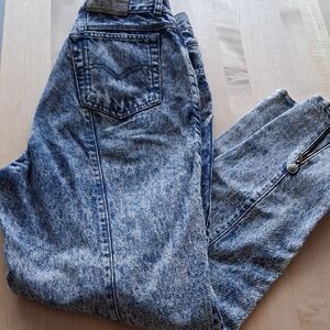 Blue Acid Wash Jeans